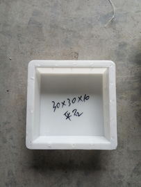 চীন ফ্ল্যাট স্কয়ার কংক্রিট প্যাটিও স্টোন ঢালাই, কংক্রিট টাইল ছাঁচ 30 * 30 * 10cm সরবরাহকারী